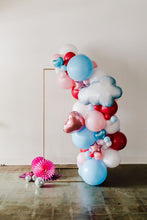 Load image into Gallery viewer, Sweet Dreams Deluxe Garland To Go