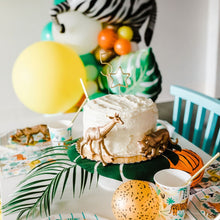 Load image into Gallery viewer, Into The Wild Deluxe Garland To Go