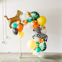 Load image into Gallery viewer, Into The Wild Deluxe Garland To Go