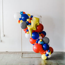 Load image into Gallery viewer, Superheroes Deluxe Garland To Go