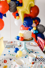 Load image into Gallery viewer, Superheroes Deluxe Garland To Go