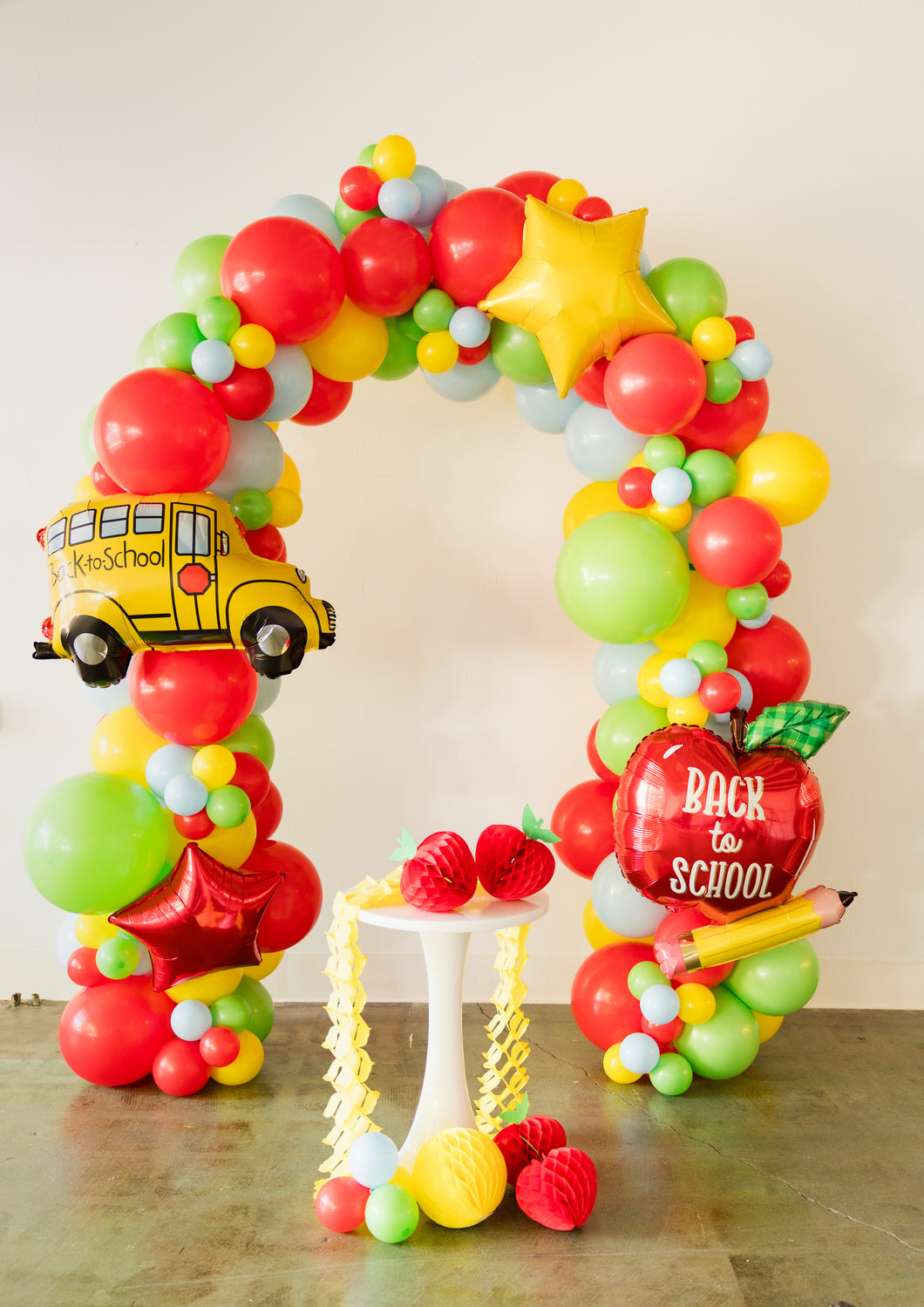 Back to School Balloon Arch To-Go