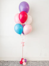 Load image into Gallery viewer, Small Helium Bouquet
